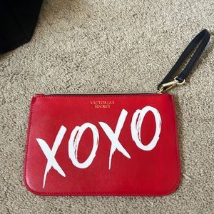 Wristlet